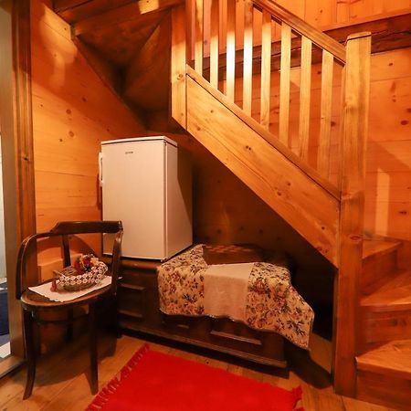 Country House Na Skaluc Guest House Lasko Exterior photo
