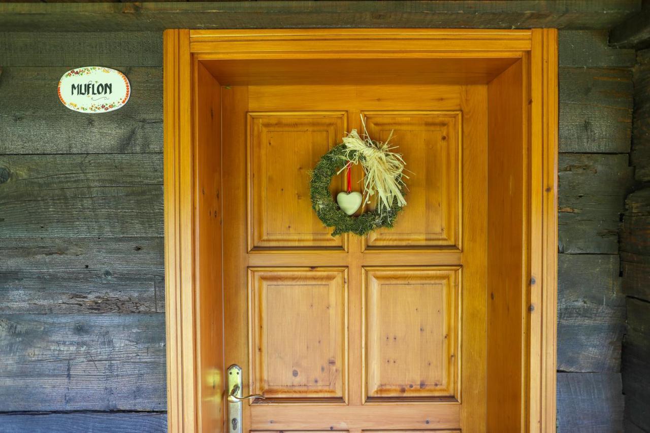 Country House Na Skaluc Guest House Lasko Exterior photo